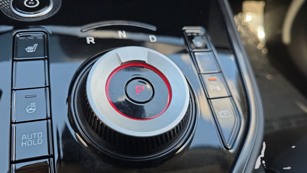 Used 2023 Kia Niro Wind w/ Wind Preserve Package FWD image 30