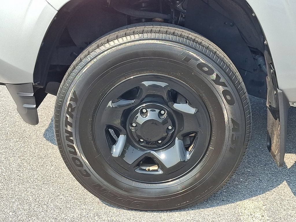 Certified 2023 Toyota Tacoma SR AWD/4WD image 8