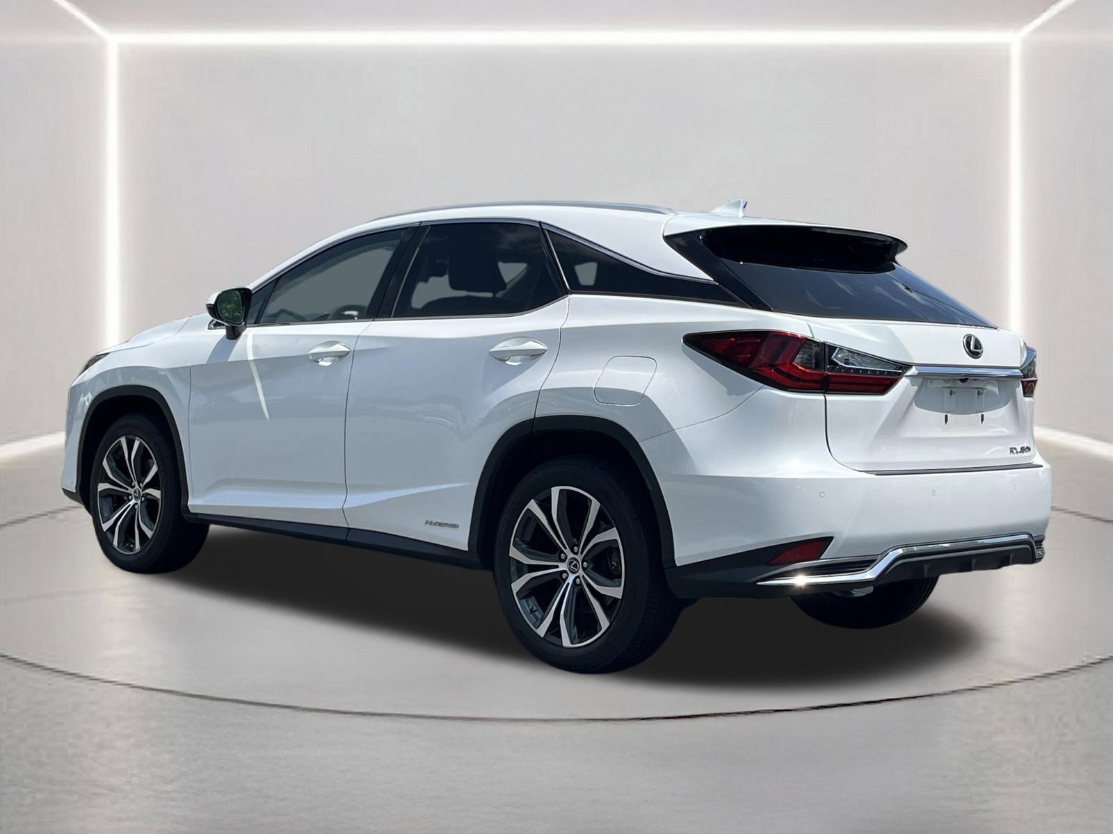 Used 2020 Lexus RX 450h AWD w/ Premium Package image 26