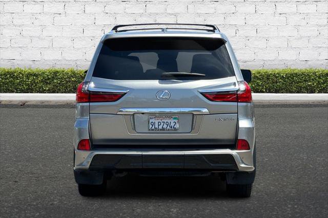 Certified 2021 Lexus LX 570 4WD w/ Sport Package image 6