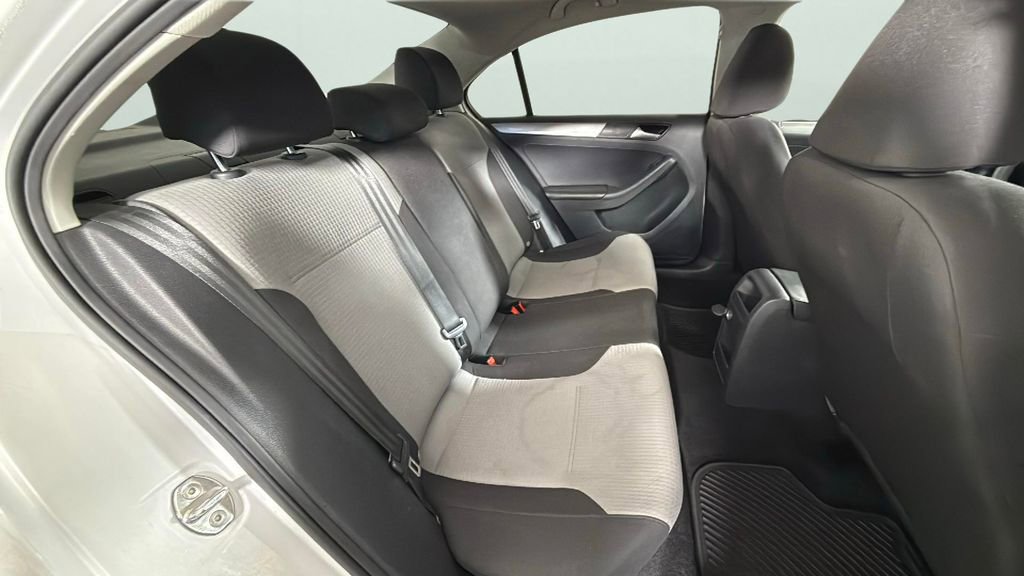 Used 2017 Volkswagen Jetta S FWD image 19