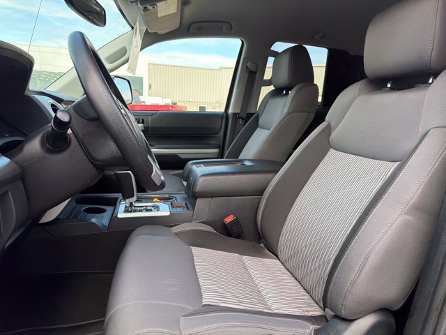 Certified 2016 Toyota Tundra SR5 w/ SR5 Upgrade Package AWD/4WD image 14