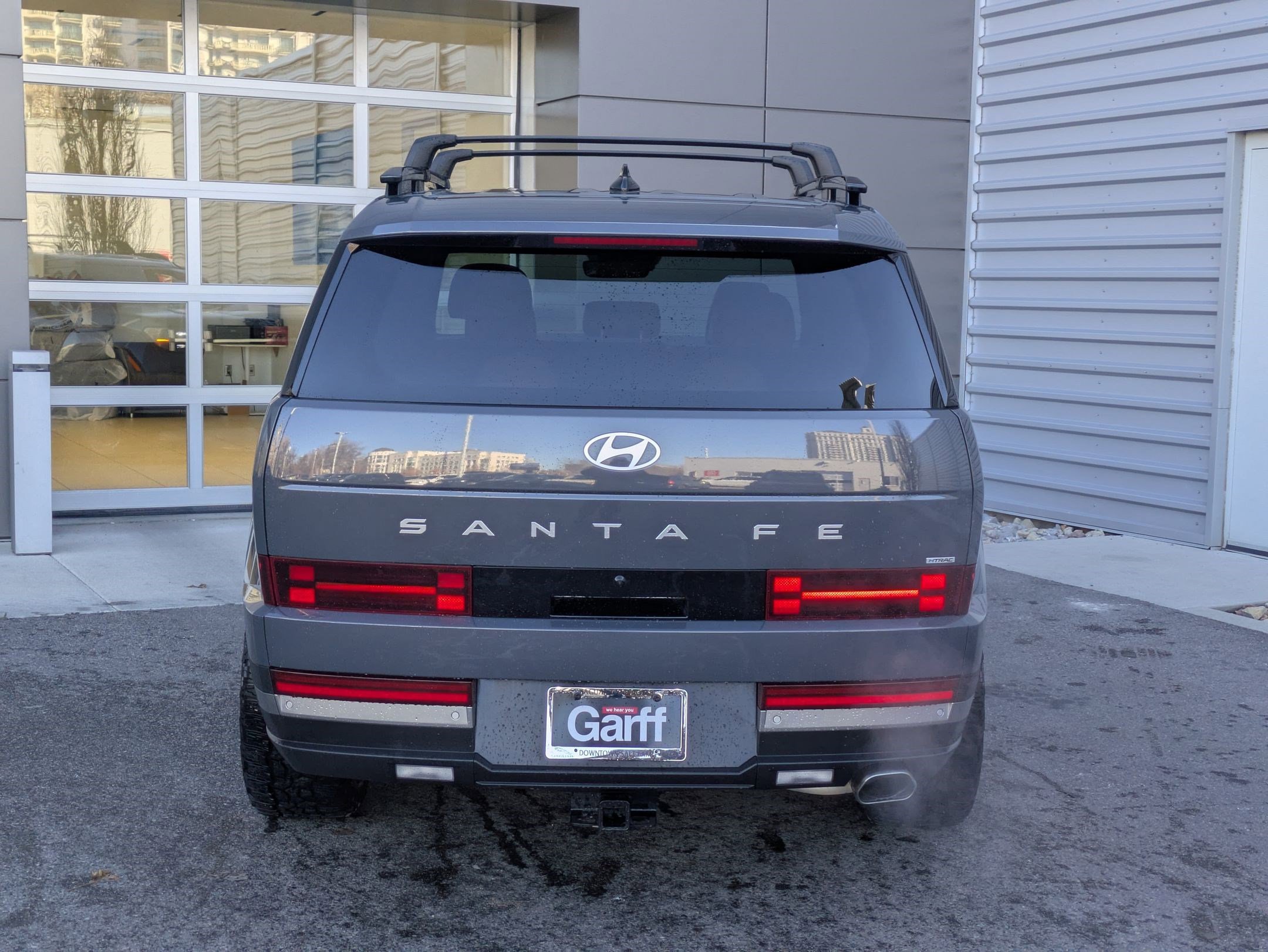 Used 2024 Hyundai Santa Fe Limited image 4