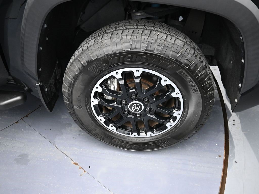 Used 2022 Toyota Tundra SR5 image 22