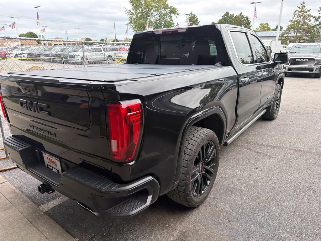 Used 2023 GMC Sierra 1500 Denali Ultimate AWD/4WD image 5