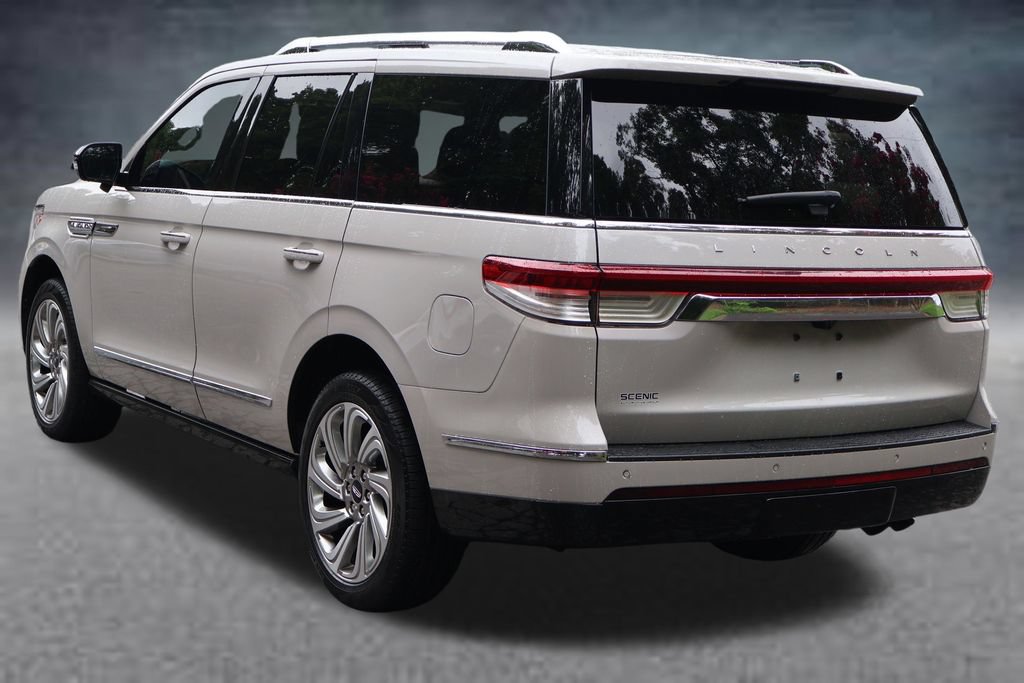 Used 2024 Lincoln Navigator Reserve AWD/4WD image 24