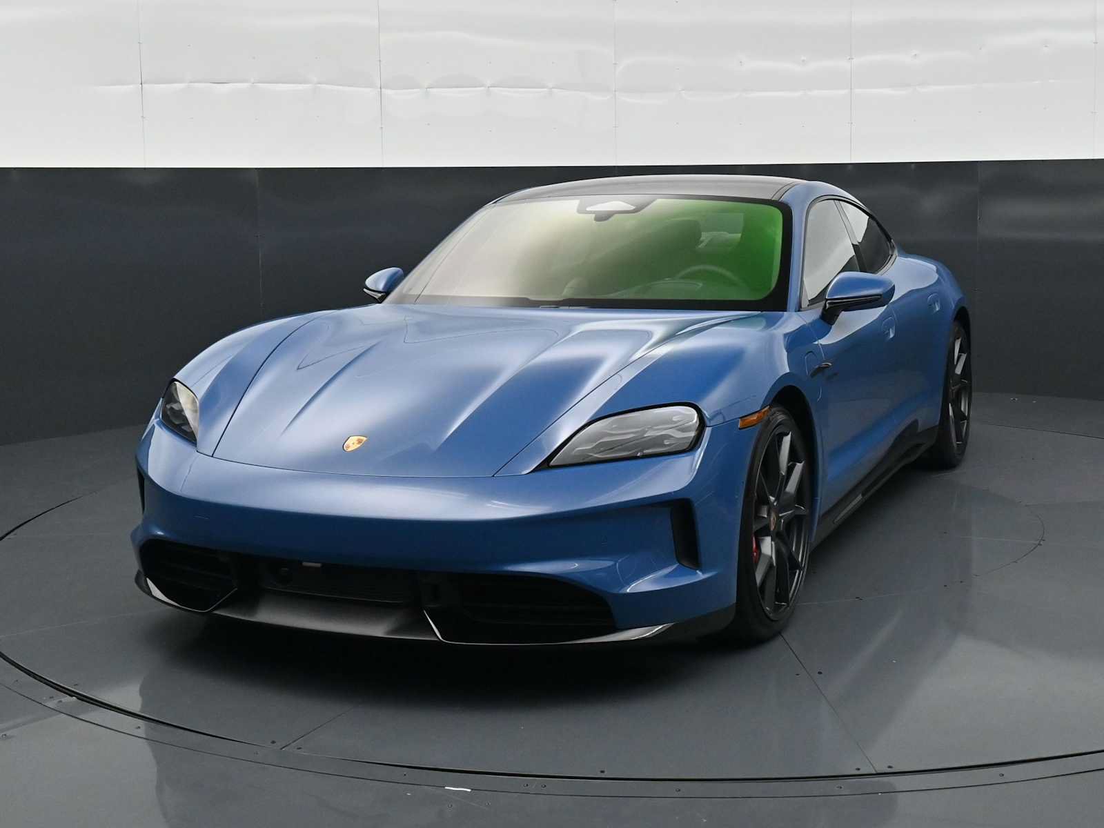 New 2026 Porsche Taycan GTS AWD/4WD image 29