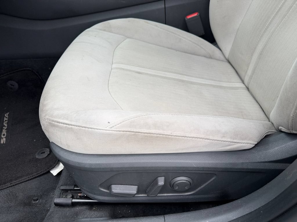 Used 2022 Hyundai Sonata SEL w/ Convenience Package FWD image 23