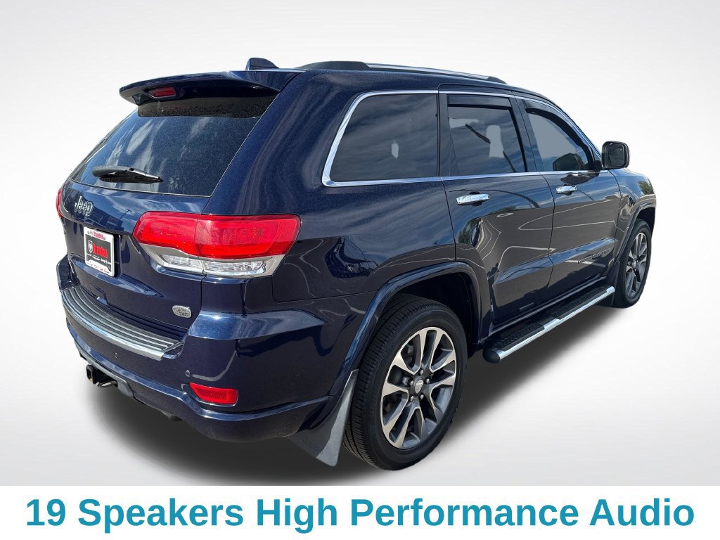 Used 2017 Jeep Grand Cherokee Overland w/ Jeep Active Safety Group AWD/4WD image 6