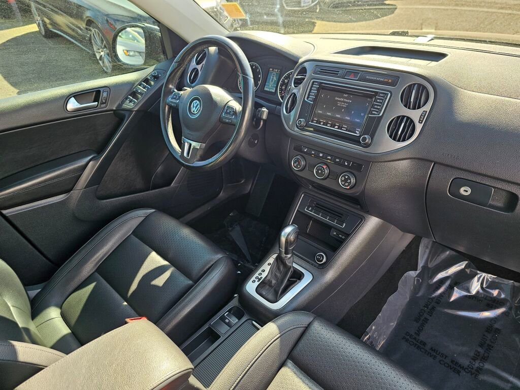 Used 2017 Volkswagen Tiguan Wolfsburg Edition AWD/4WD image 29