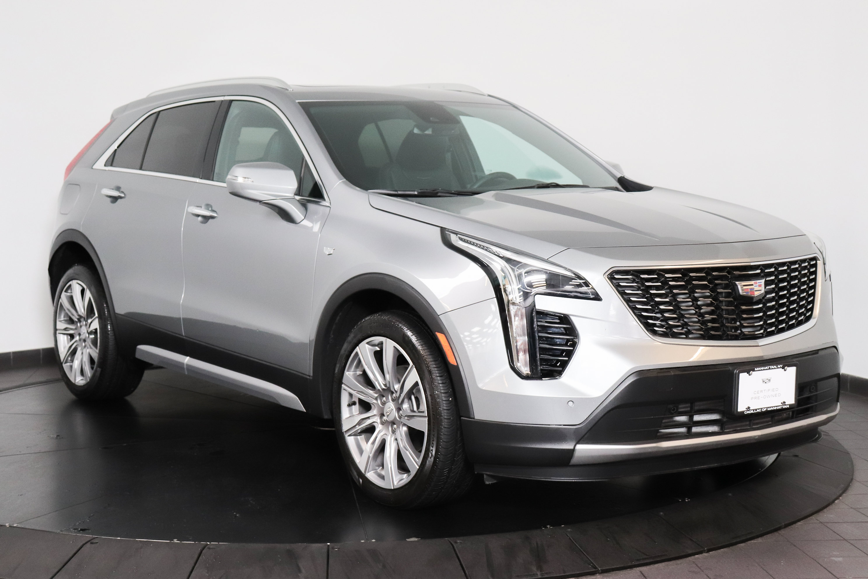 Used 2023 Cadillac XT4 Premium Luxury AWD/4WD image 9
