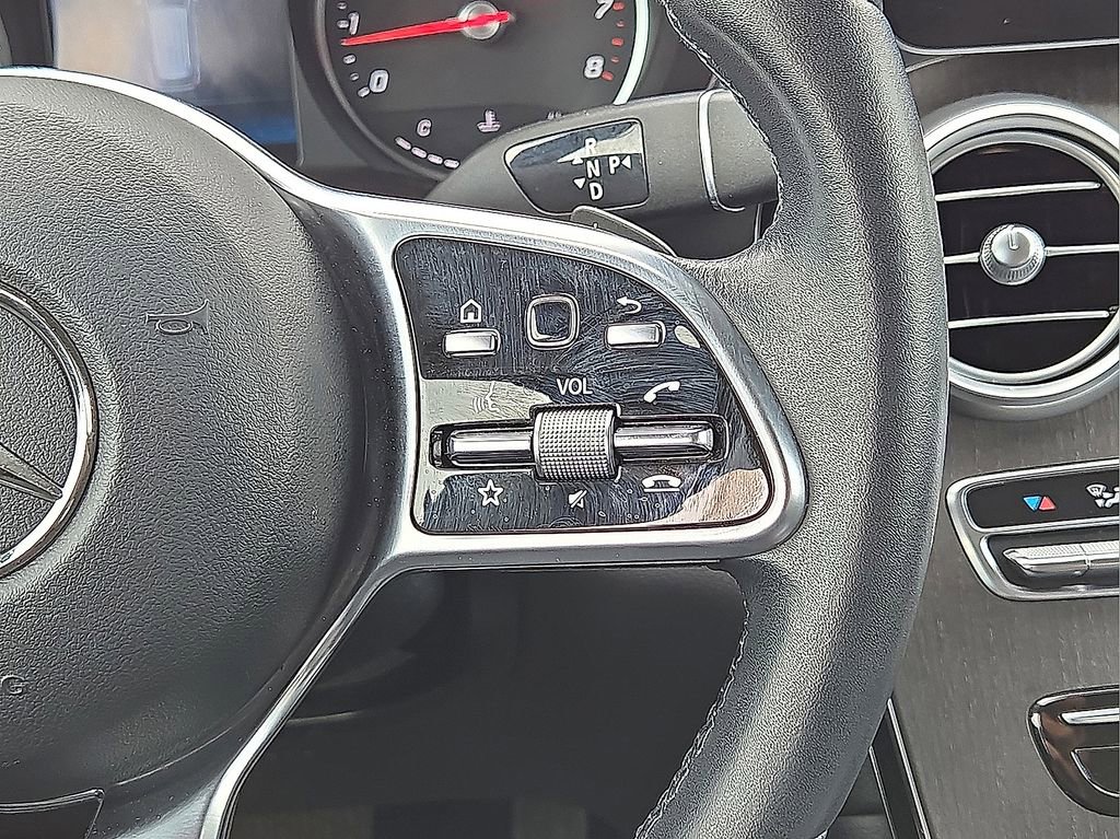 Used 2022 Mercedes-Benz GLC 300 image 18