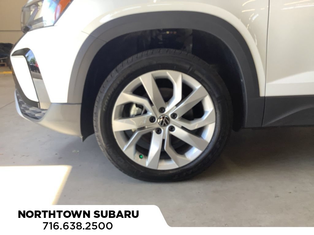 Used 2023 Volkswagen Taos S w/ Driver Assistance Package AWD/4WD image 25