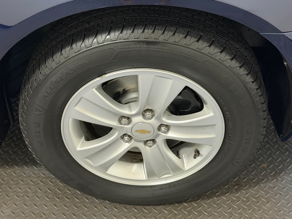 Used 2012 Chevrolet Impala LS FWD image 17