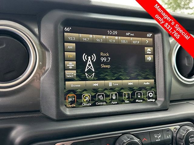 Used 2022 Jeep Wrangler Unlimited Sahara w/ Cold Weather Group image 27