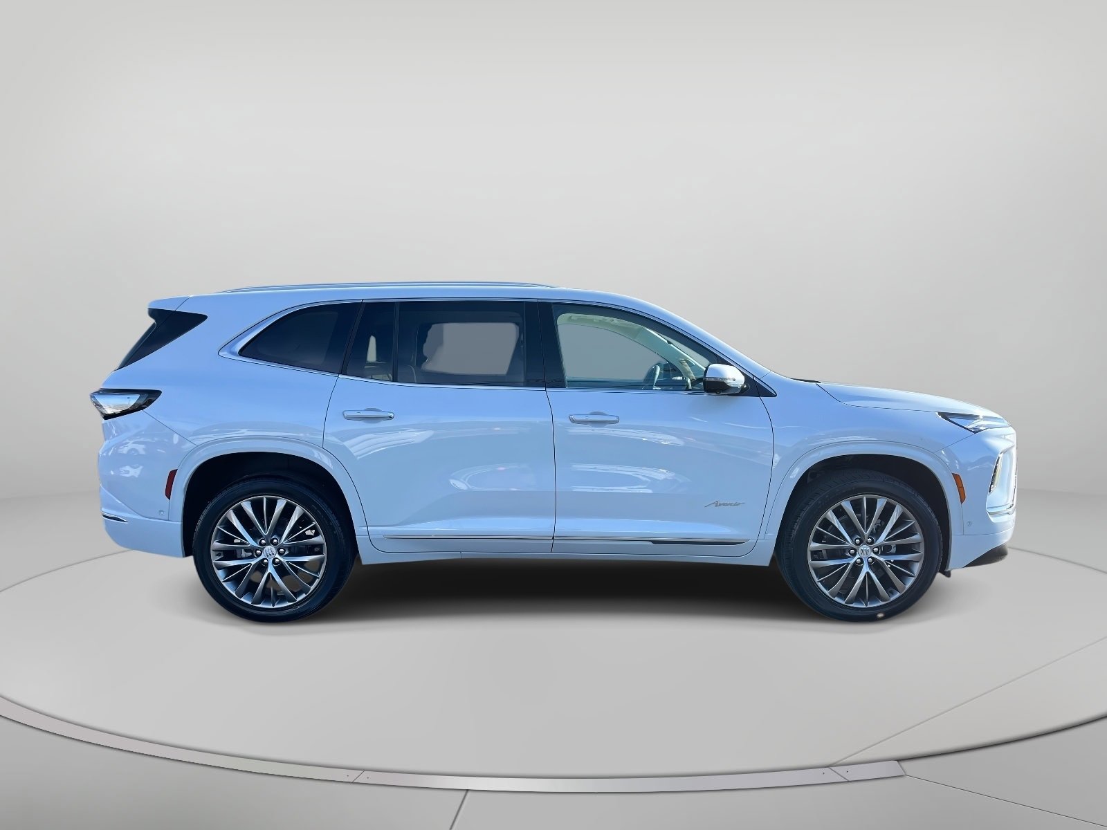 New 2026 Buick Enclave Avenir w/ Super Cruise Package image 2