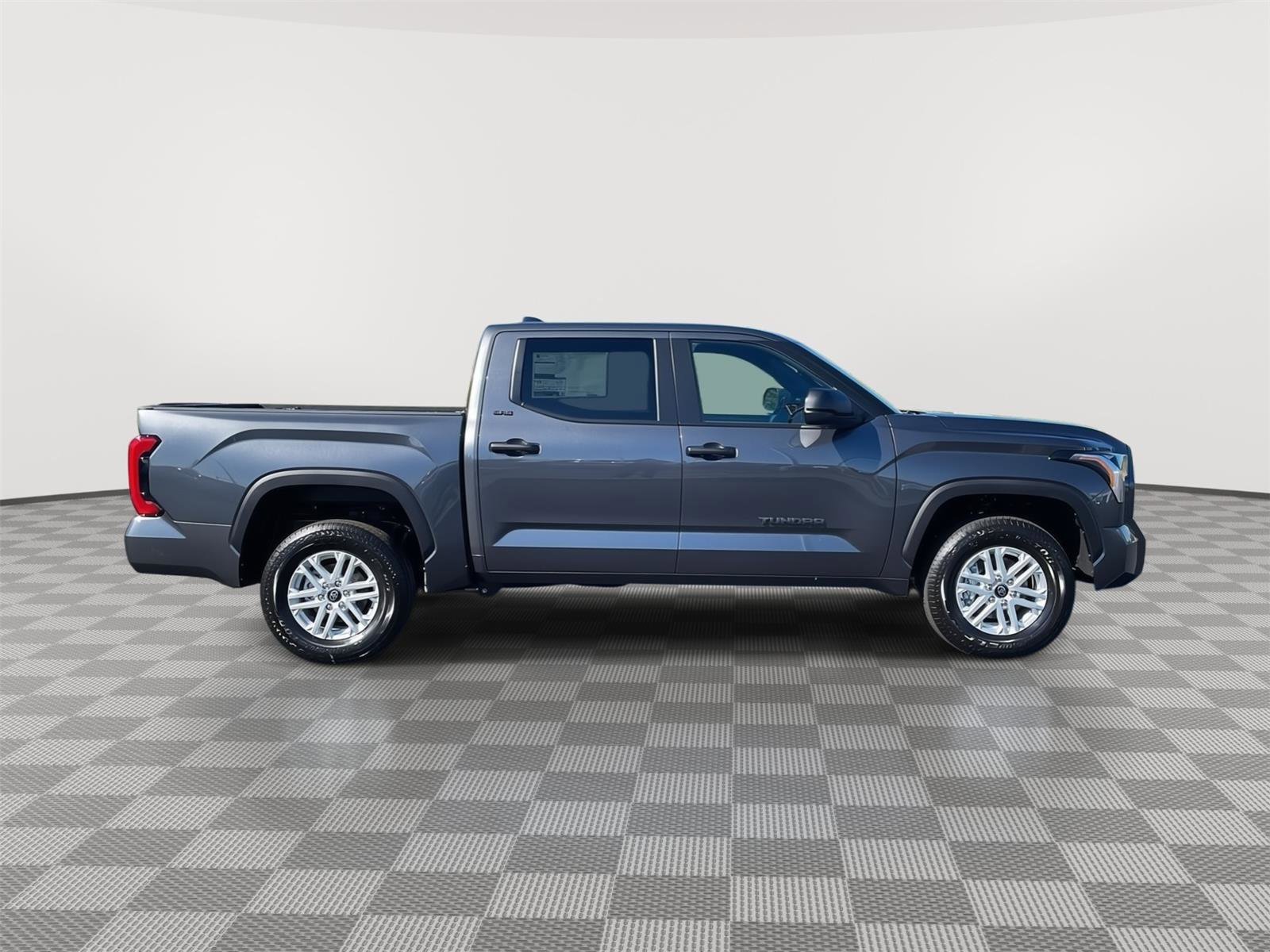 New 2026 Toyota Tundra SR5 image 2