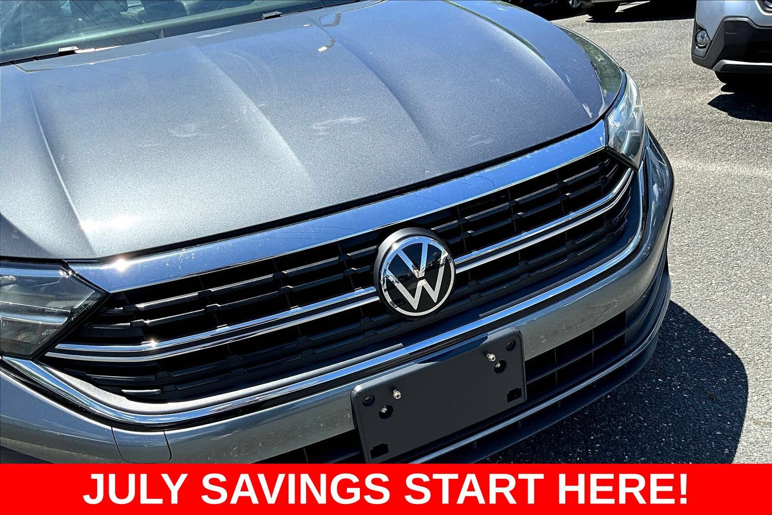 Used 2024 Volkswagen Jetta SE FWD image 36