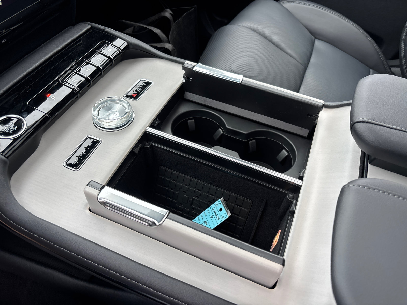 New 2026 Lincoln Navigator Reserve w/ Jet Appearance Package AWD/4WD image 23
