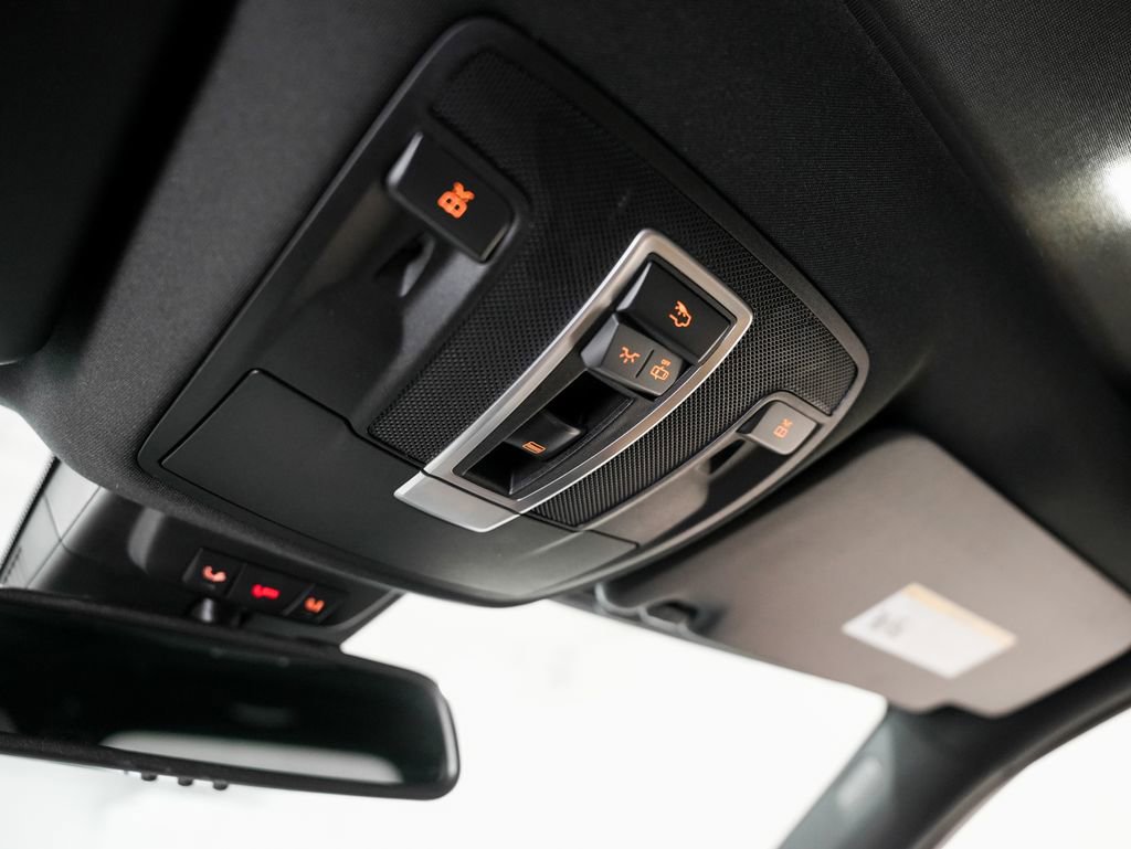 Used 2014 Mercedes-Benz GL 550 4MATIC image 24