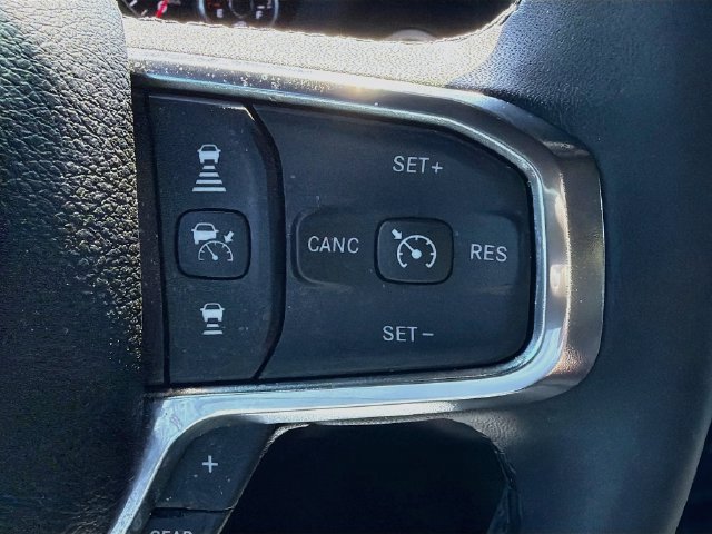 Used 2025 RAM 1500 Laramie w/ Sport Appearance Package AWD/4WD image 36
