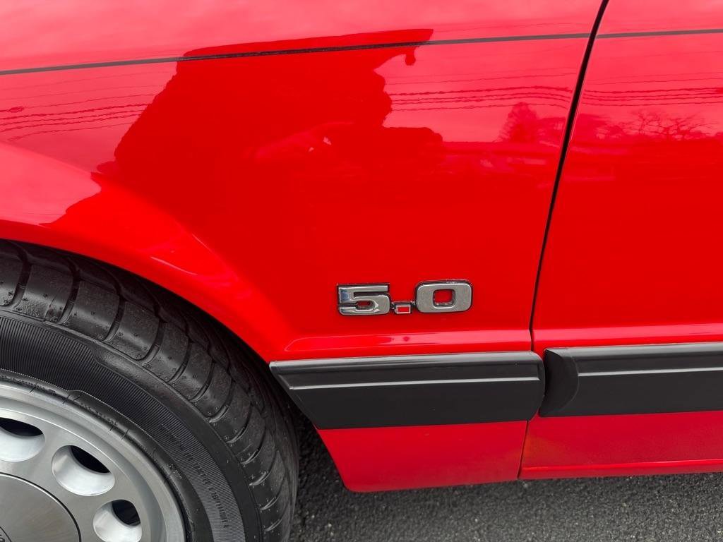 Used 1990 Ford Mustang LX RWD image 11
