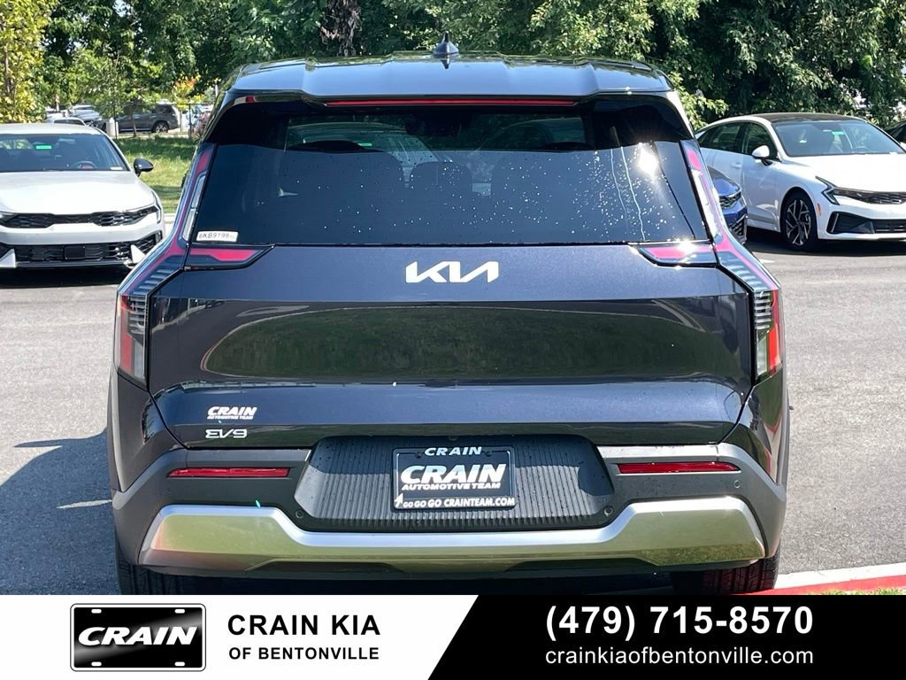 New 2026 Kia EV9 Light image 7