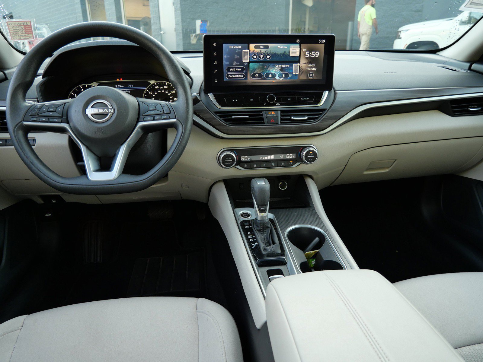 Certified 2025 Nissan Altima 2.5 SV w/ SV Special Edition Package AWD/4WD image 13