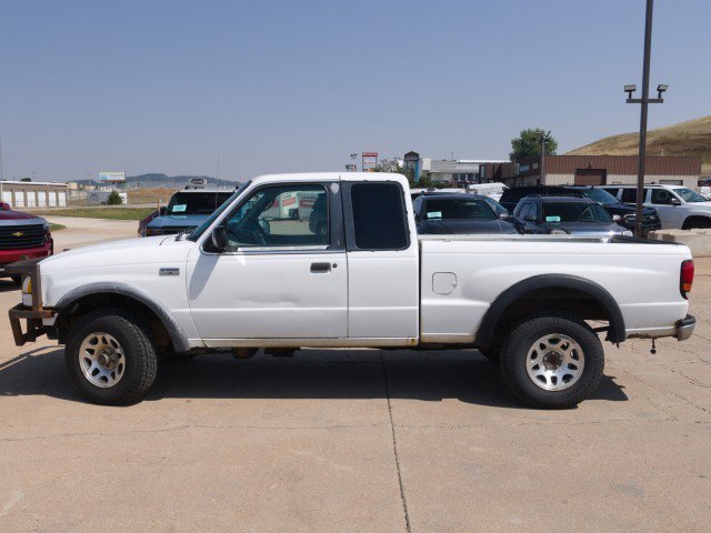 Used 2000 MAZDA B-Series Pickup 4x4 Cab Plus B4000 image 3