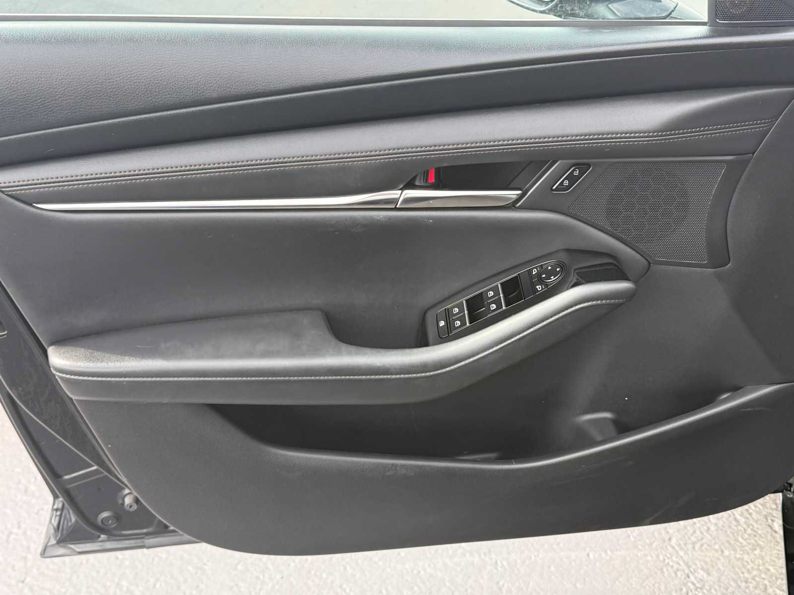 Certified 2021 MAZDA MAZDA3 s FWD image 11