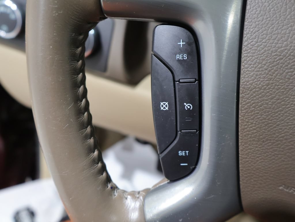 Used 2008 GMC Yukon 4WD Hybrid image 30