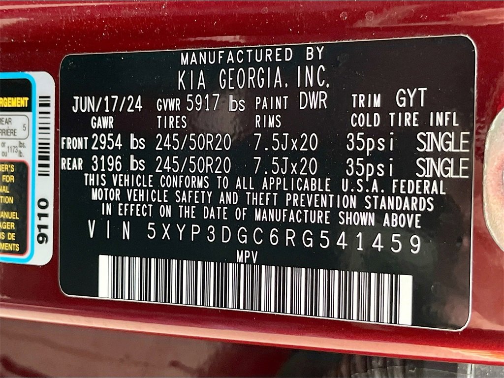 Used 2024 Kia Telluride EX w/ EX Captain's Chair Package image 36