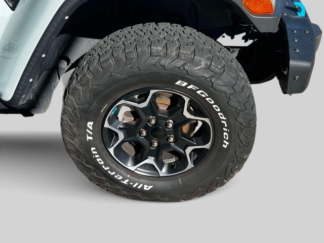 Used 2023 Jeep Wrangler Unlimited Rubicon 4xe w/ Steel Bumper Group AWD/4WD image 6