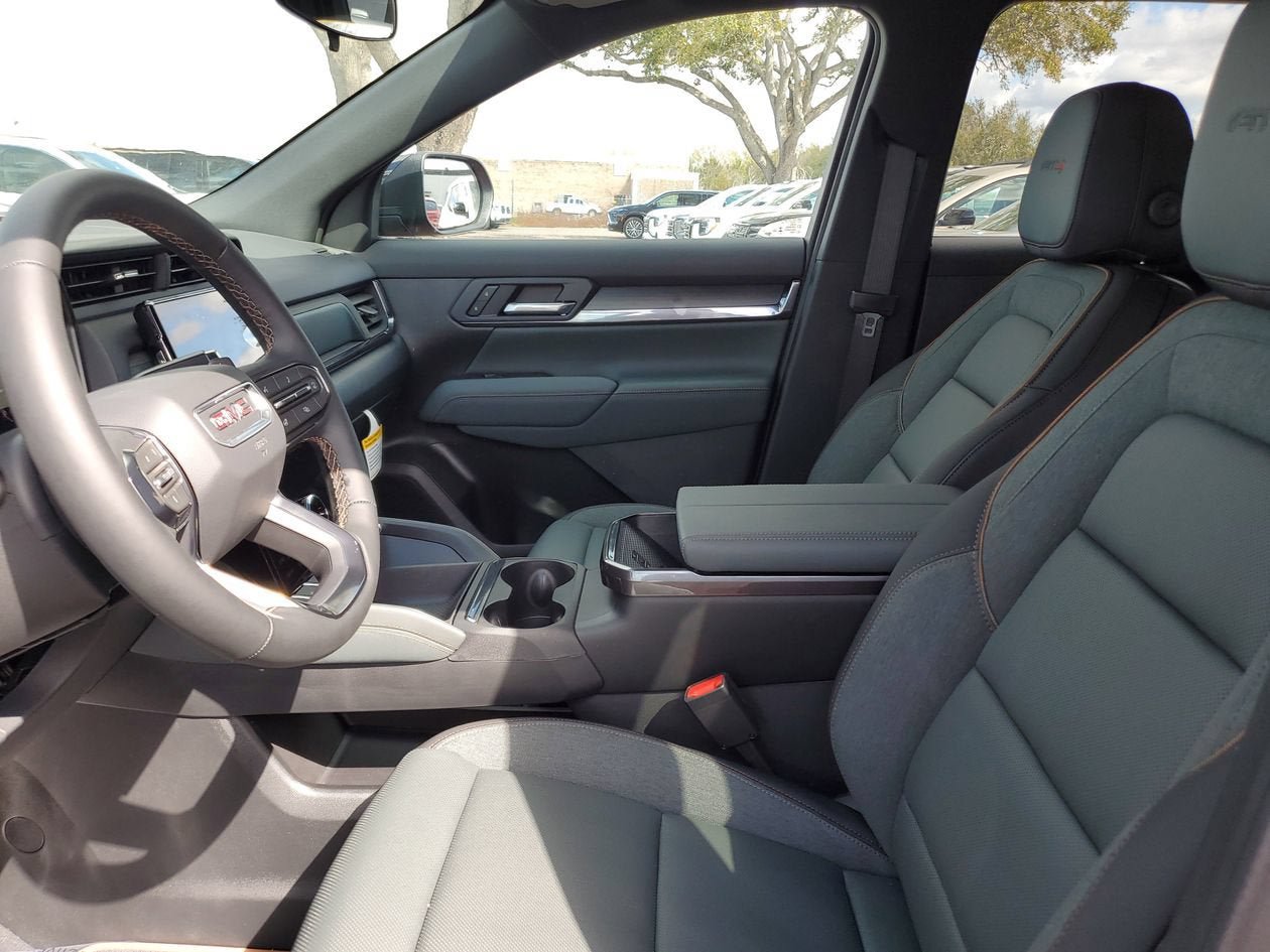 New 2026 GMC Terrain AT4 w/ Convenience Package III AWD/4WD image 19