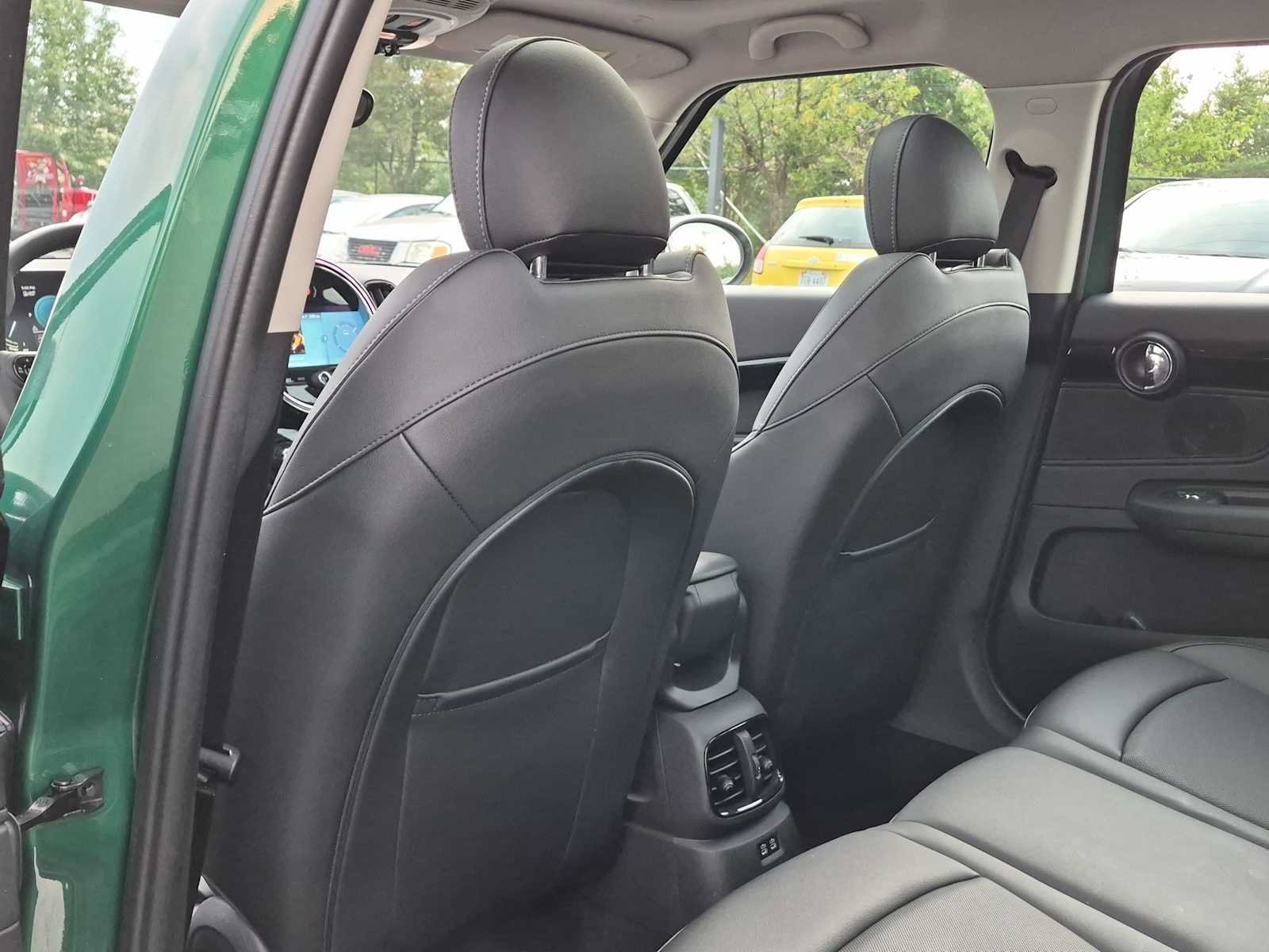 Used 2024 MINI Cooper Countryman S w/ Premium Package FWD image 18