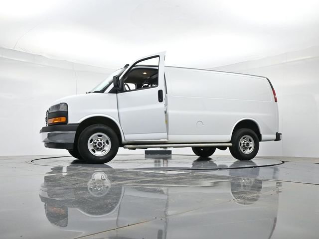 Used 2024 GMC Savana 2500 w/ Driver Convenience Package image 42