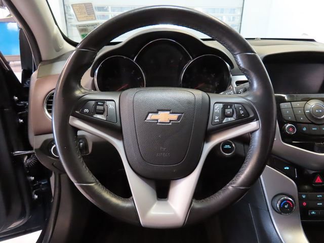 Used 2016 Chevrolet Cruze LTZ w/ Sun, Sound and Sport Package image 9