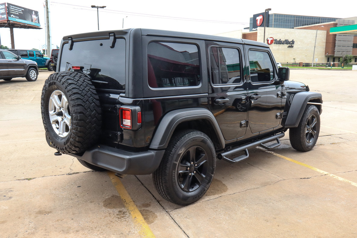 Used 2021 Jeep Wrangler Unlimited Sport AWD/4WD image 5