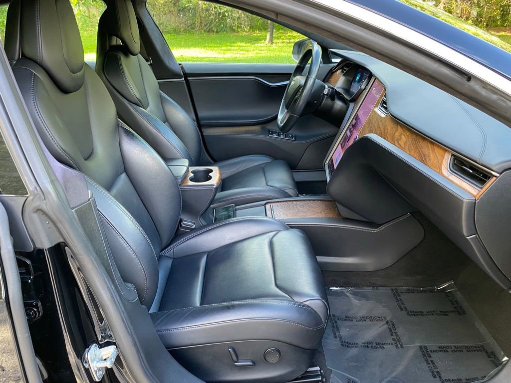 Used 2019 Tesla Model S Long Range image 37
