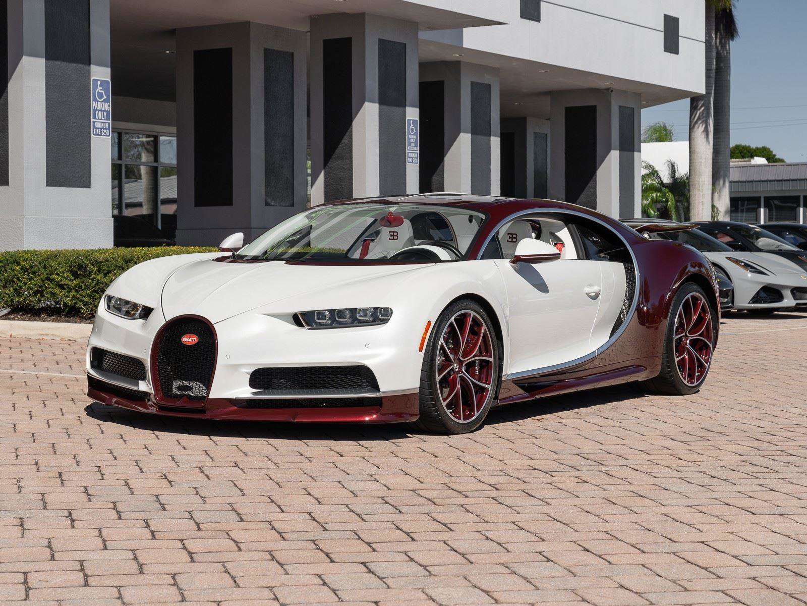 Used 2021 Bugatti Chiron image 33