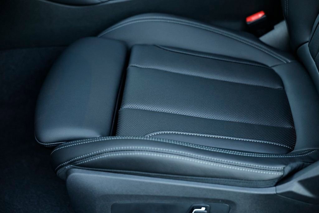 New 2026 BMW 230i Coupe w/ Premium Package image 27