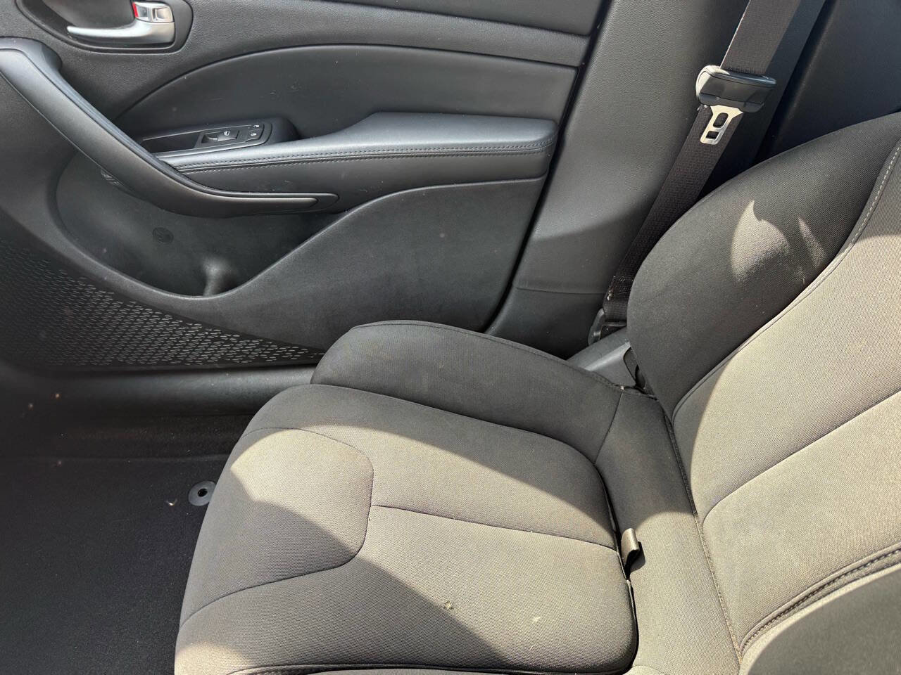 Used 2013 Dodge Dart Limited image 11