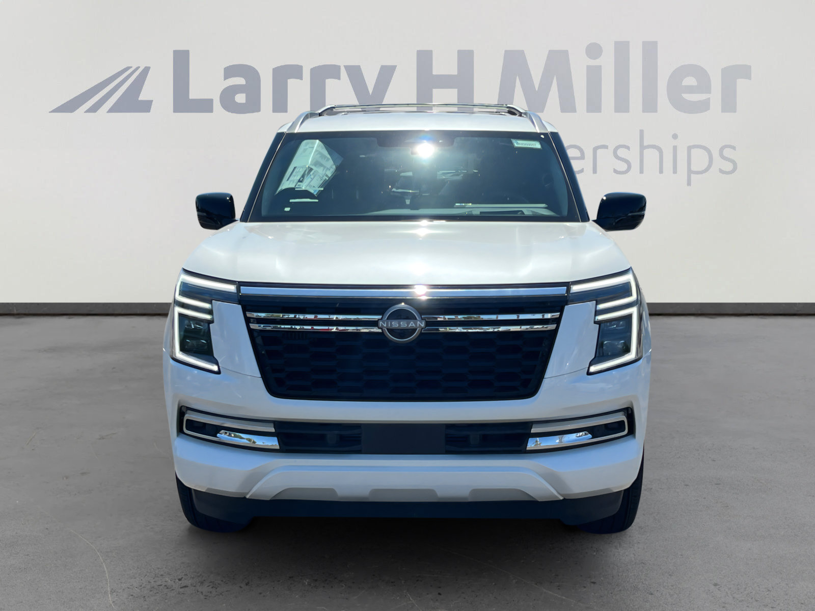 New 2026 Nissan Armada SL w/ Captain's Chari Seat Package AWD/4WD image 8