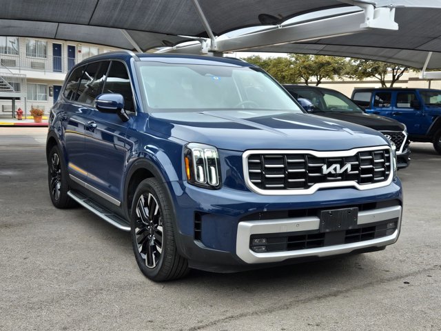 Used 2023 Kia Telluride SX Prestige image 3