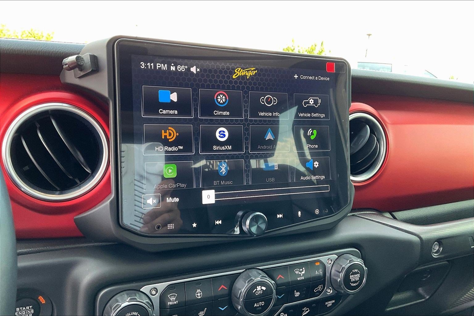 Used 2018 Jeep Wrangler Unlimited Rubicon AWD/4WD image 15