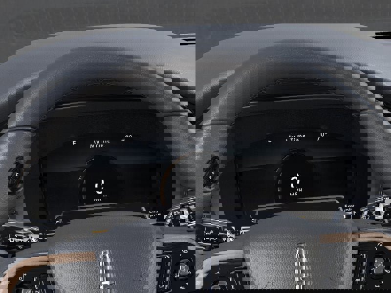 New 2023 Lincoln Corsair Reserve w/ Equipment Group 202A image 13