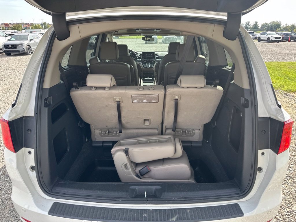 Used 2024 Honda Odyssey Elite image 11