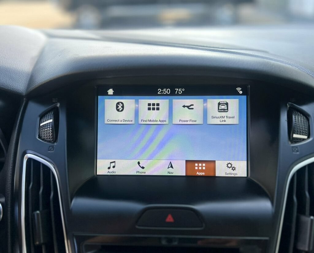 Used 2018 Ford Focus Electric Hatchback FWD image 21