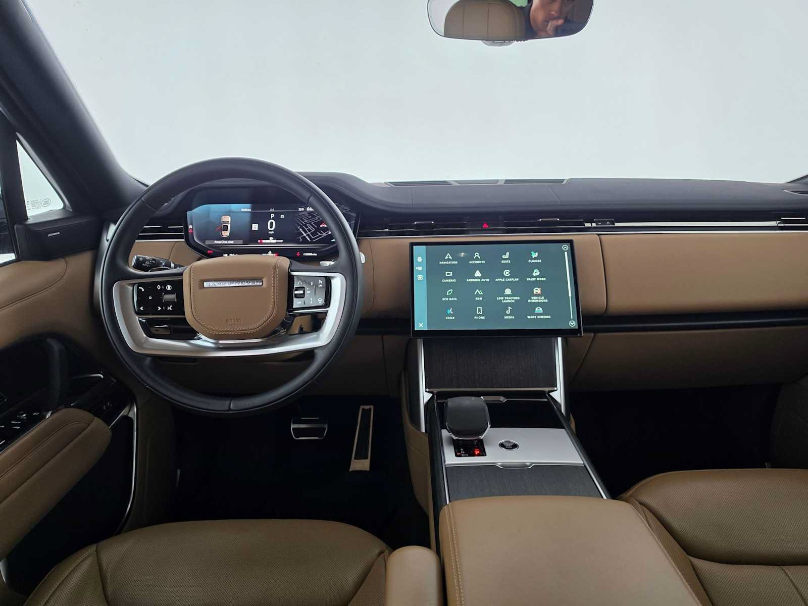 Used 2025 Land Rover Range Rover SE AWD/4WD image 18