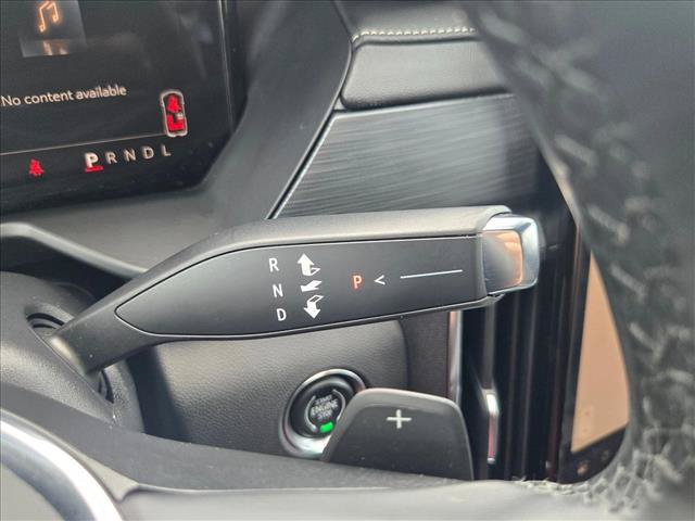 Used 2026 GMC Acadia Elevation w/ Elevation Premium Package FWD image 15